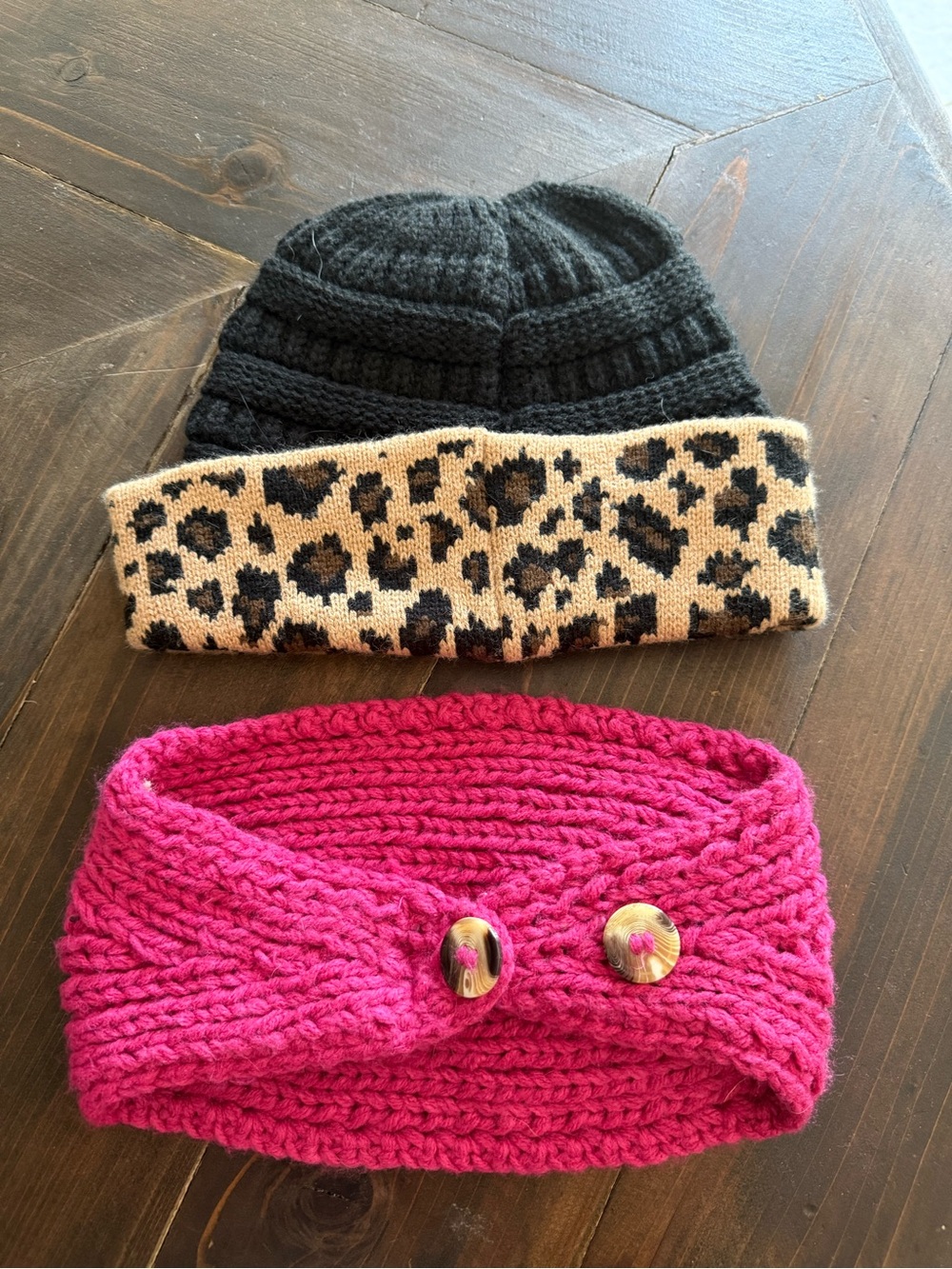 C.C Beanie Bundle - Picture 2 of 3